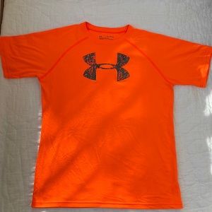 Under Armour Boys Loose Heatergear YXL T-Shirt